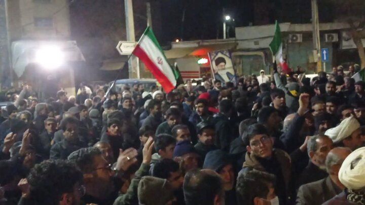 تصاویر/ خروش انقلابی مردم اليگودرز در فراغ رهبر شهید انقلاب