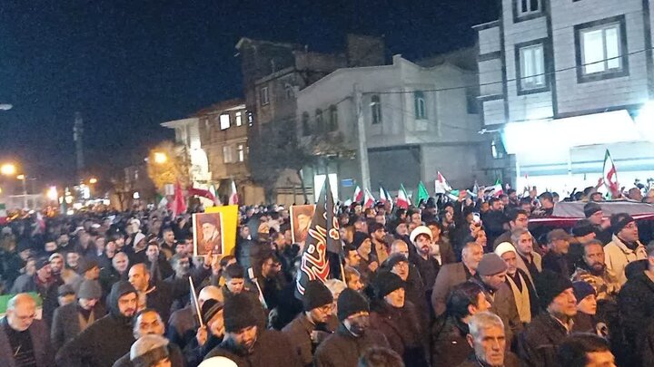 تصاویر/ خروش انقلابی مردم اليگودرز در فراغ رهبر شهید انقلاب