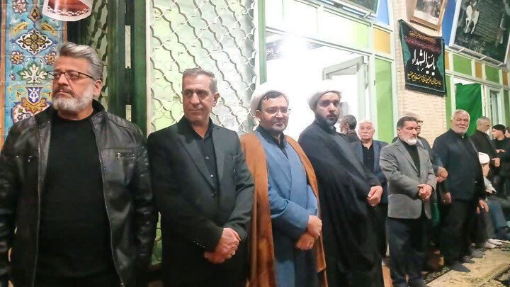 تصاویر/حضور مردم انقلابی شهر نوش آباد ، در سوگ امام خامنه ای