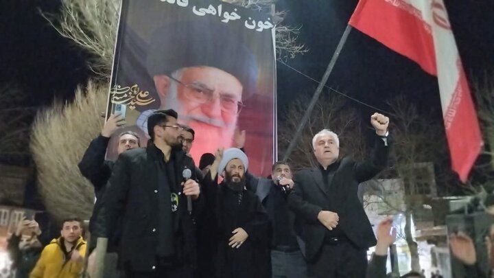تصایر/ تجمع مردم خوی در سوگ رهبر معظم انقلاب