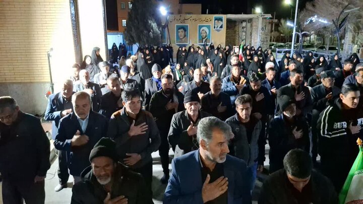 تصاویر/ اجتماع و فریاد انتقام‌خواهی در هوای سرد کشکوئیه