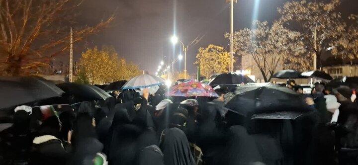 حضور اساتید وطلاب حوزه علمیه جعفریه زرند در تجمع این شهر