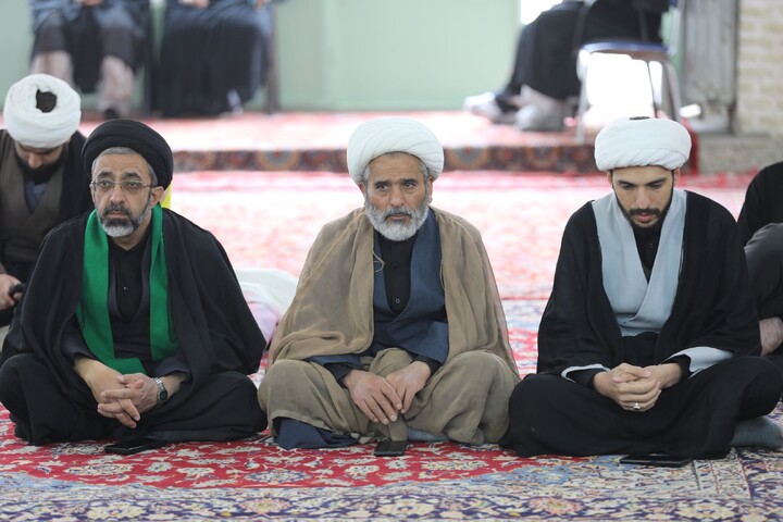 تصاویر/ سومین روز اقامه عزای سیدالشهدای انقلاب در حوزه علمیه استان یزد