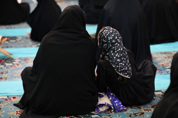 تصاویر/ آیین ترتیل خوانی قرآن کریم در امامزاده سید جعفر(ع) محمد استان یزد
