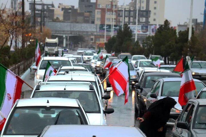 تصاویر/ کاروان خودرویی محله الغدیر شهر کرمان