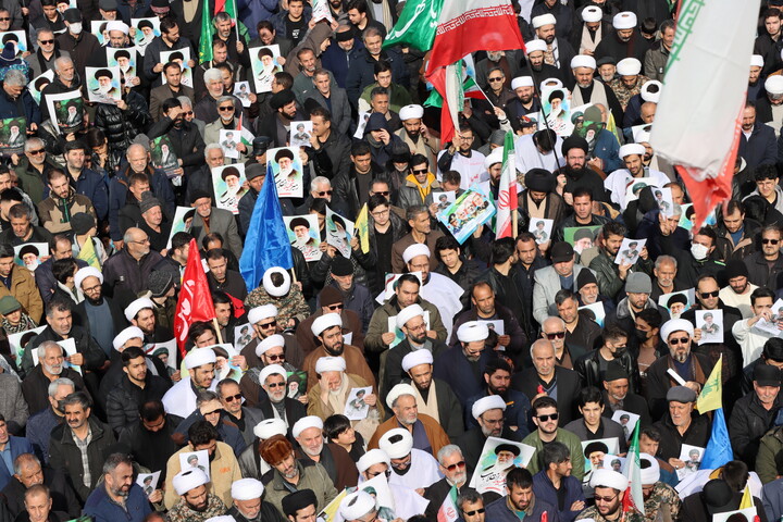 تصاویر/ تجمع باشکوه مردم اردبیل در خون خواهی امام شهید و دفاع از ایران