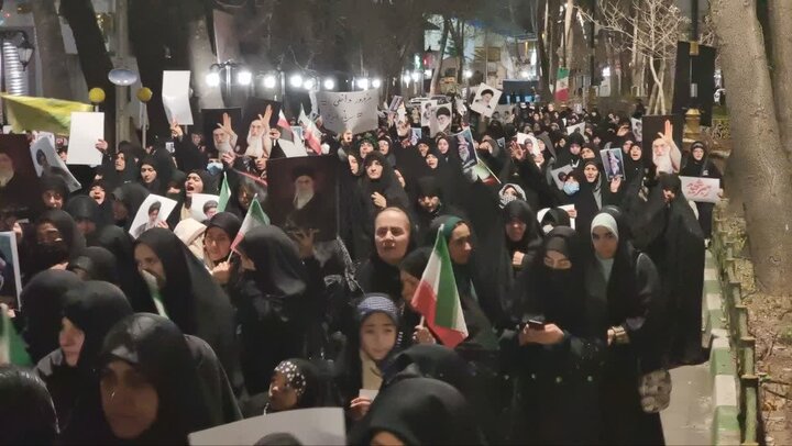 اجتماع پرشور بزرگداشت رهبر شهید در دماوند