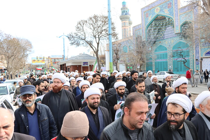 تصاویر/ دسته عزاداری روحانیون اردبیل در سوگواری امام شهید