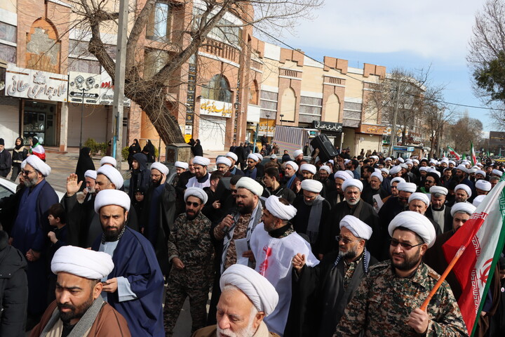 تصاویر/ دسته عزاداری روحانیون اردبیل در سوگواری امام شهید