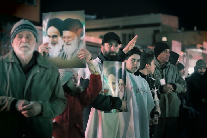 تصاویر /حضور کفن پوش مردم همدان در خیابان‌ها