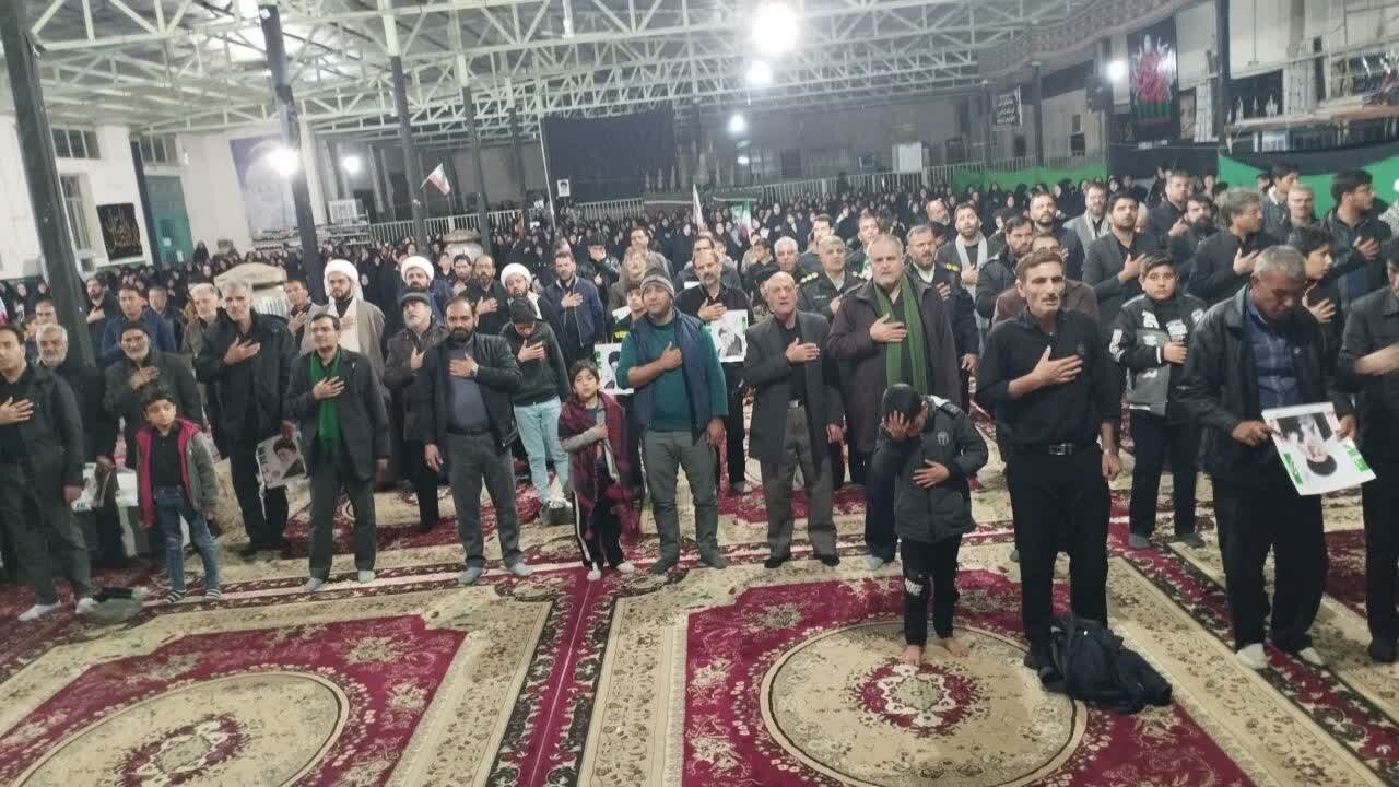 تصاویر/ تجمع مردم‌ شهر کوهبنان در عزای قائد امت