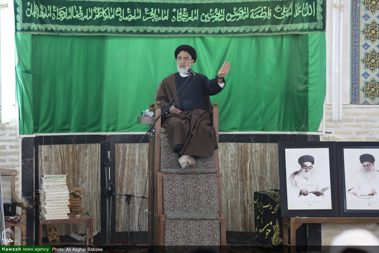 تصاویر/ سومین روز اقامه عزای سیدالشهدای انقلاب در حوزه علمیه استان یزد