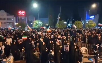 فیلم| تجمع مردم جم در سوگ شهادت رهبر معظم انقلاب