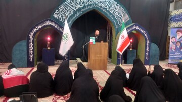 فیلم| شیون بانوان یزدی در فراق شهادت امام خامنه ای