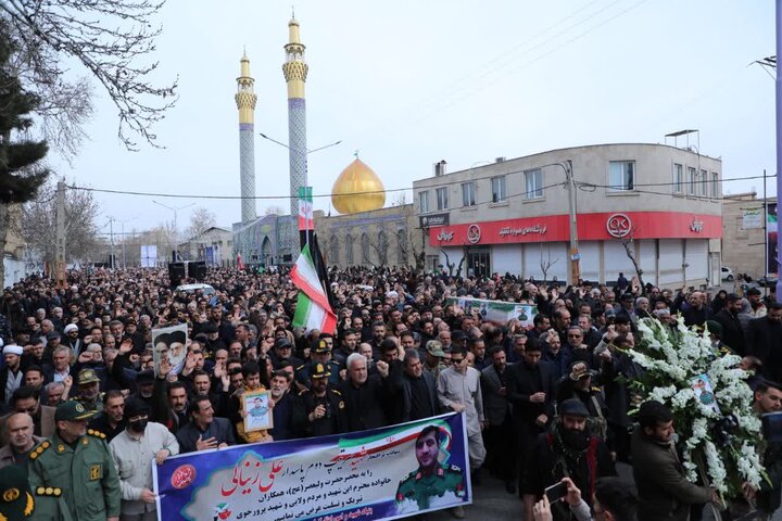 تصاویر/ تشییع پیکر مطهر سردار سرتیپ دوم پاسدار شهید علی زینالی توسط مردم انقلابی و شهیدپرور شهرستان خوی
