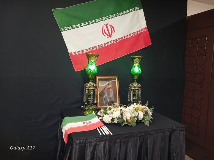 تصاویر/ برگزاری مراسم عزاداری شهادت رهبر انقلاب در مدرسه علمیه زینب کبری (س) ارومیه