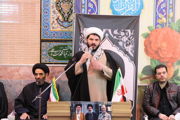حوزه / محفل انس با قرآن کریم و اجتماع عزاداران شهر خلجان