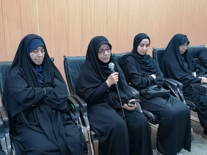 تصاویر/ محفل شعر امین در بوشهر