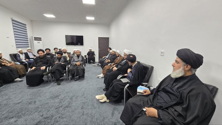 تصاویر/ نشست طلاب و مبلغان در شهرستان دشتی