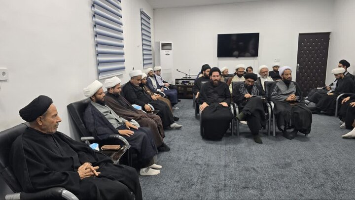 تصاویر/ نشست طلاب و مبلغان در شهرستان دشتی