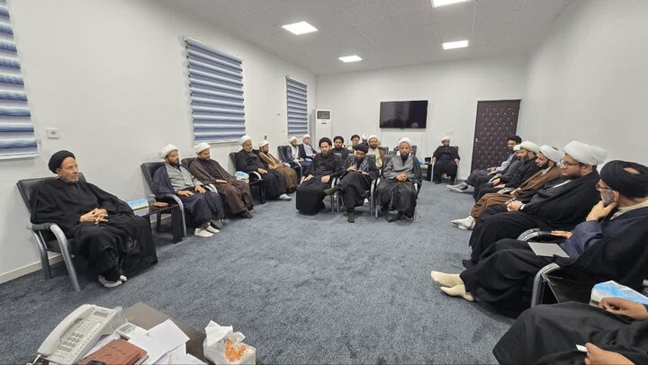 تصاویر/ نشست طلاب و مبلغان در شهرستان دشتی
