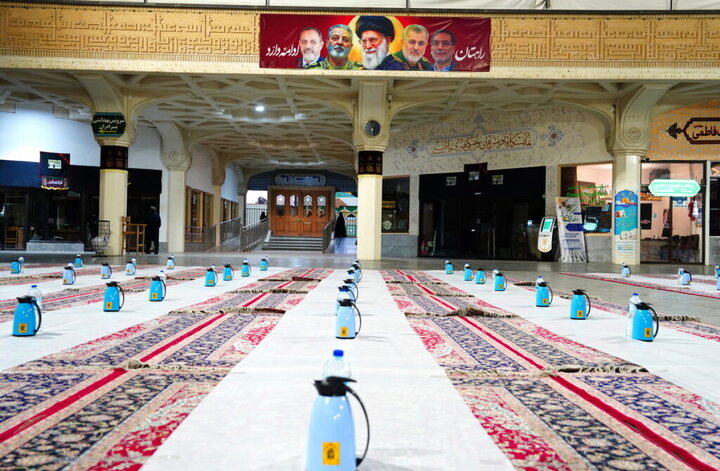 اطعام زائران روزه‌دار حرم کریمه اهل‌بیت(س) در شب میلاد کریم اهل‌بیت(ع)