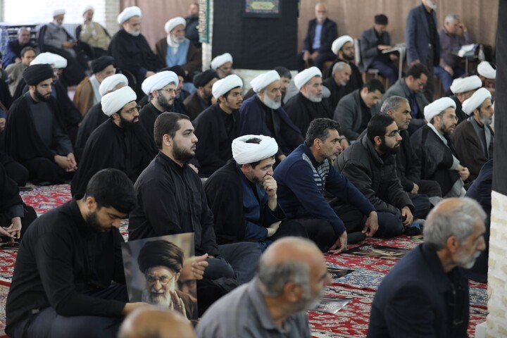 تصاویر/ اجتماع برزگ طلاب و روحانیون یزد برگزار شد
