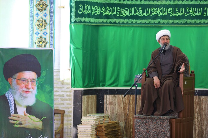 تصاویر/ اجتماع برزگ طلاب و روحانیون یزد برگزار شد