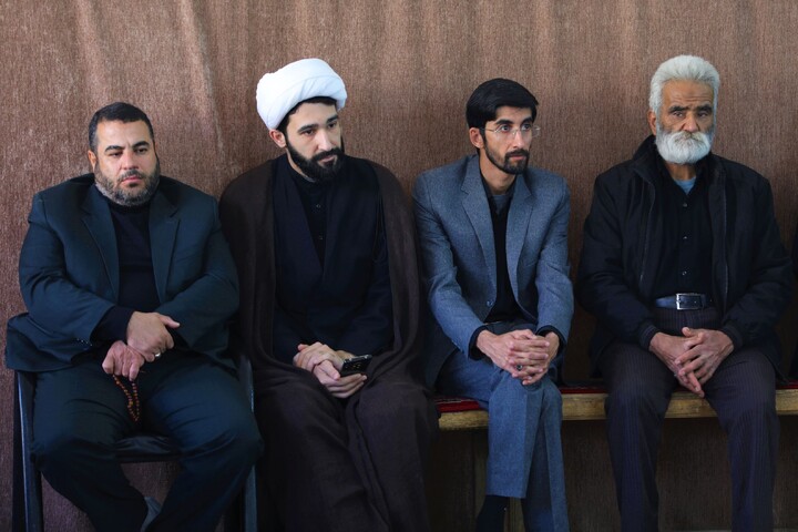 تصاویر/ اجتماع برزگ طلاب و روحانیون یزد برگزار شد