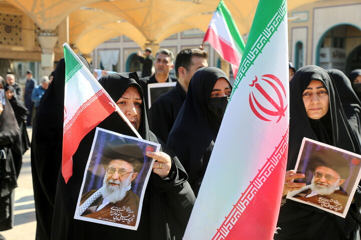 تصاویر/ مراسم تشییع شهدای حمله آمریکای جنایتکار و رژیم منحوس صهیونیستی به ساختمان دبیرخانه مجلس خبرگان رهبری