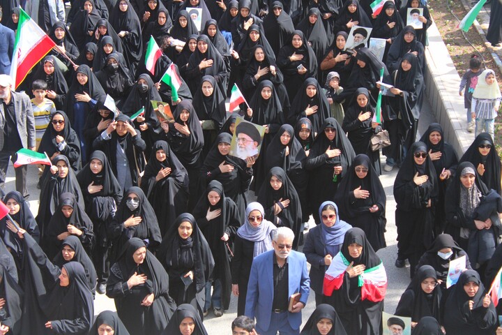 تصاویر/ مراسم تشییع پیکر مطهر شهدای هوانیروز در کرمان