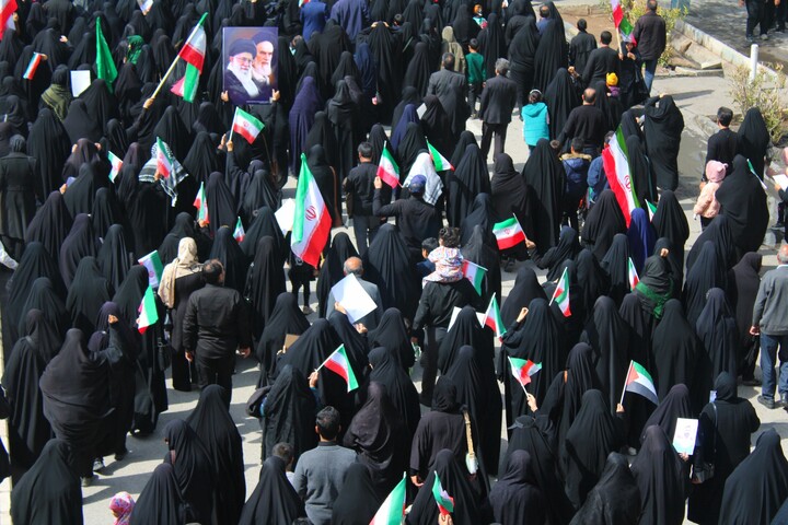 تصاویر/ مراسم تشییع پیکر مطهر شهدای هوانیروز در کرمان