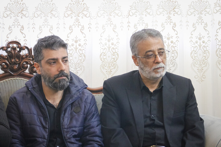 تصاویر/ دیدار اهالی رسانه قم با خانواده محترم شهید امیر سپهبد سیدعبدالرحیم موسوی در قم