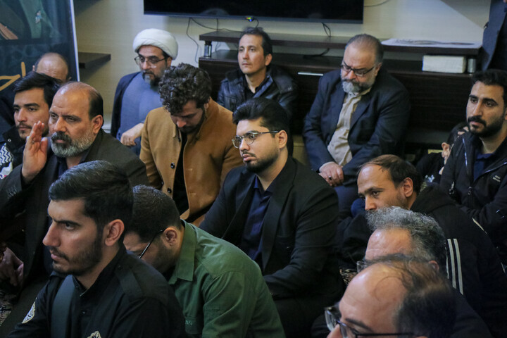 تصاویر/ دیدار اهالی رسانه قم با خانواده محترم شهید امیر سپهبد سیدعبدالرحیم موسوی در قم