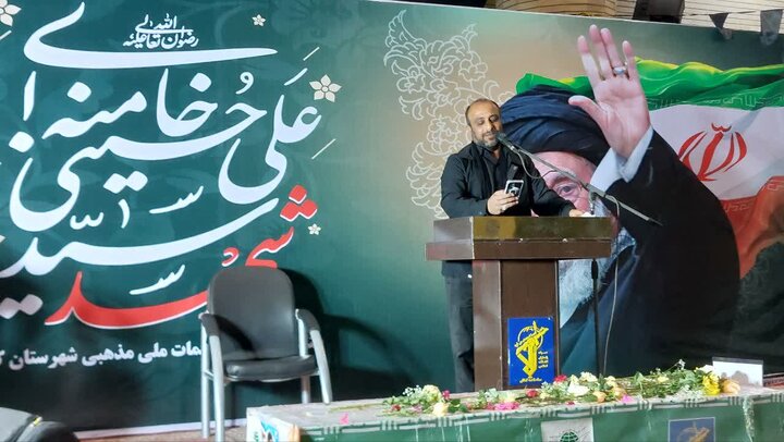 تصاویر/ وداع با شهید مدافع وطن در کنگان