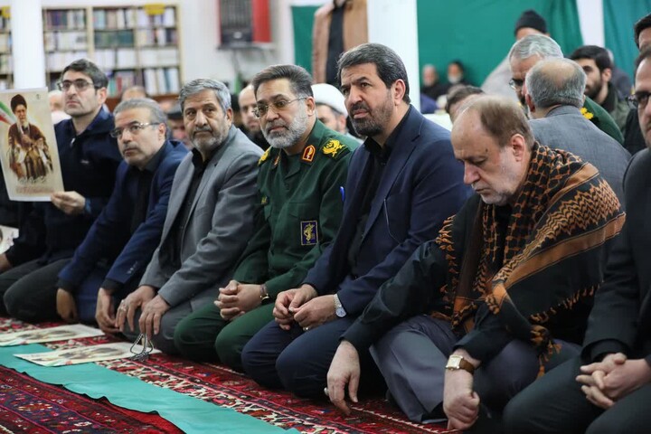 تصاویر / مراسم سوگواری شهادت حضرت آیت‌الله امام خامنه‌ای(قدس سره) در مسجد جامع همدان