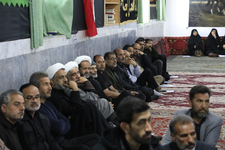 تصاویر| سومین نشست ائمه جماعت و کارگزاران مساجد بیرجند در مسجد خاتم الانبیا(ع) بیرجند