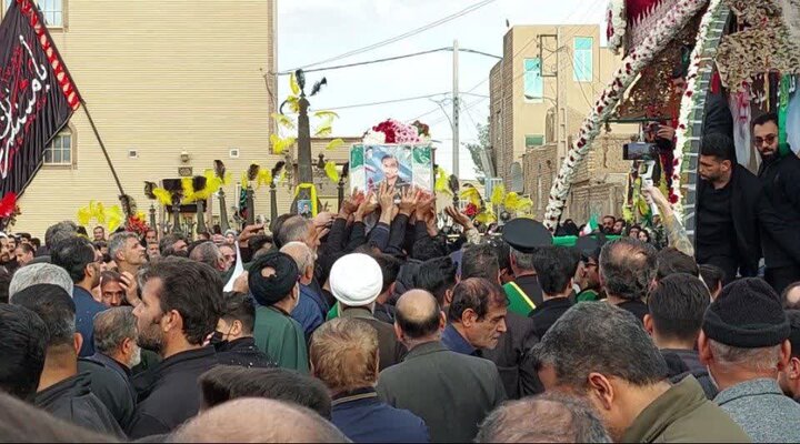 تصاویر/مراسم تشییع و خاکسپاری شهید مدافع وطن سرهنگ پاسدارسید محمد میرحسینی بیدگلی
