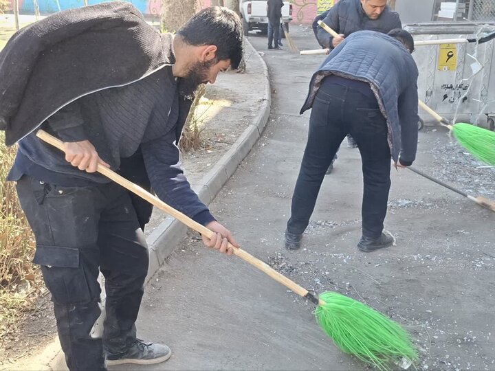 تصاویر| حضور میدانی طلاب جهادی یاسوج در قلب تهران پس از تجاوز صهیونی–آمریکایی