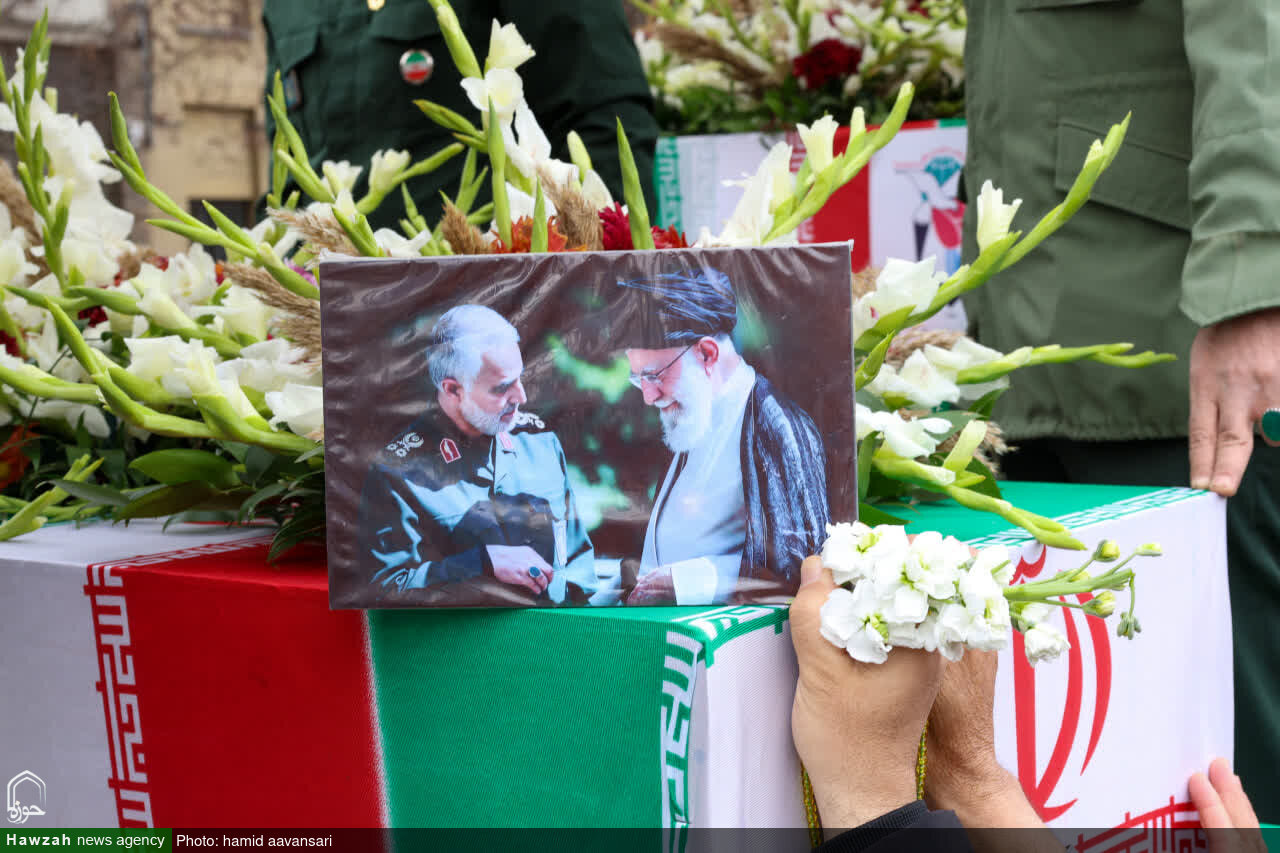 فیلم| وداع باشکوه مردم تبریز با شهدای اقتدار
