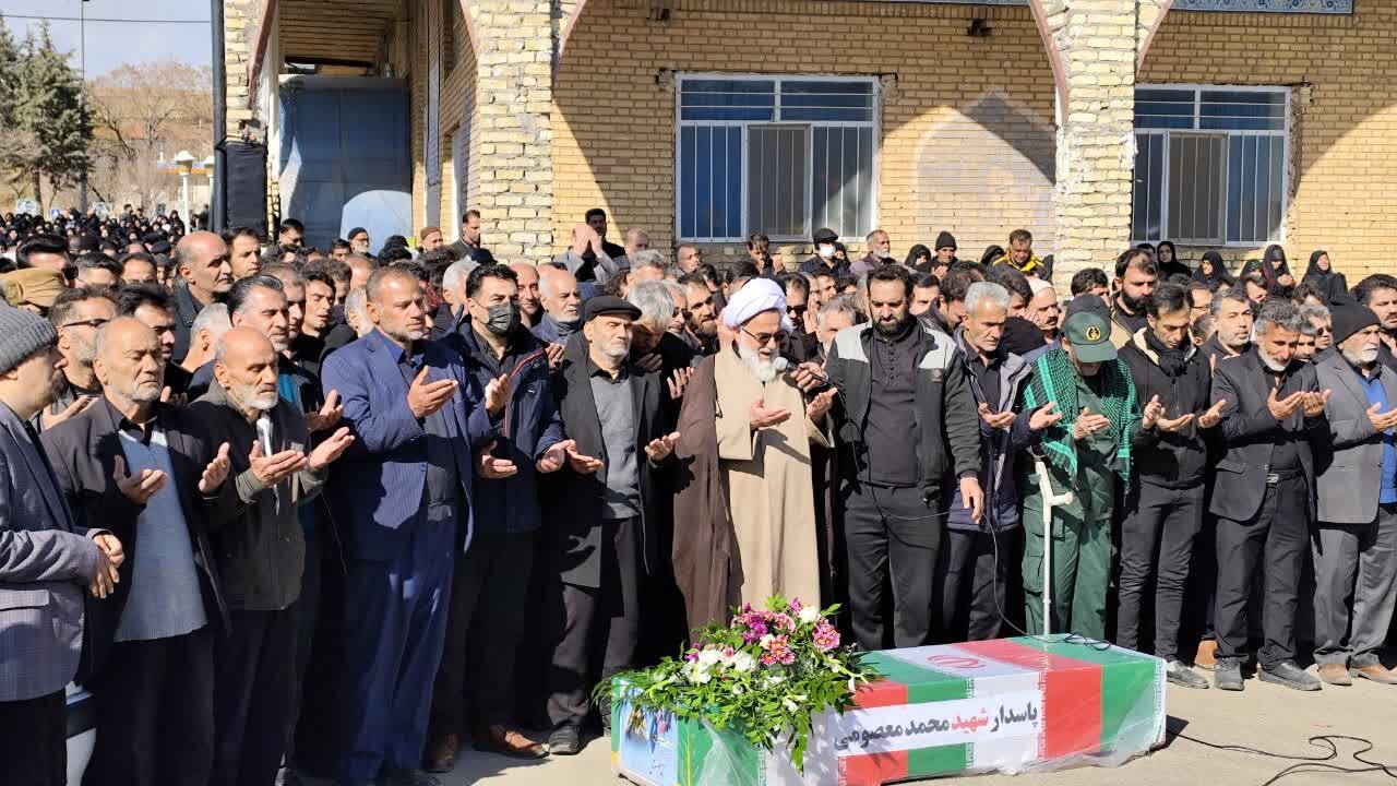 فیلم | تشییع پیکر پاسدار شهید حسین نیکخواه و محمدمعصومی در روستاهای ورکان و آزران