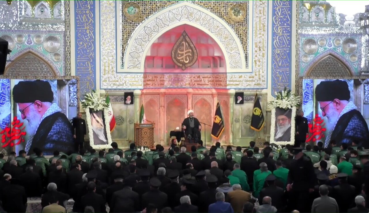 اجتماع عزاداران رهبرشهیدحرم مطهر رضوی