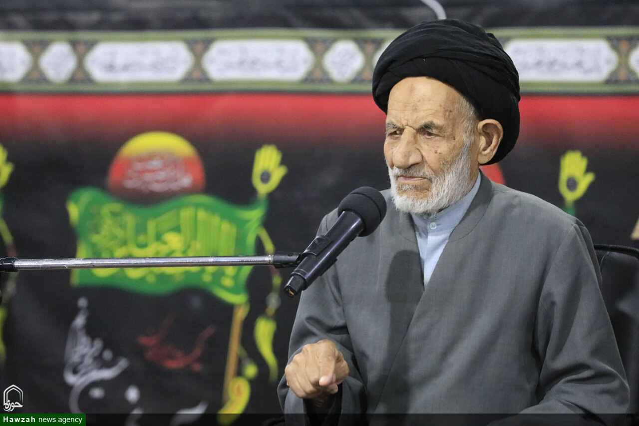 امام جمعه بیرجند: سازش با ظالم، تحقیر امت را به همراه دارد