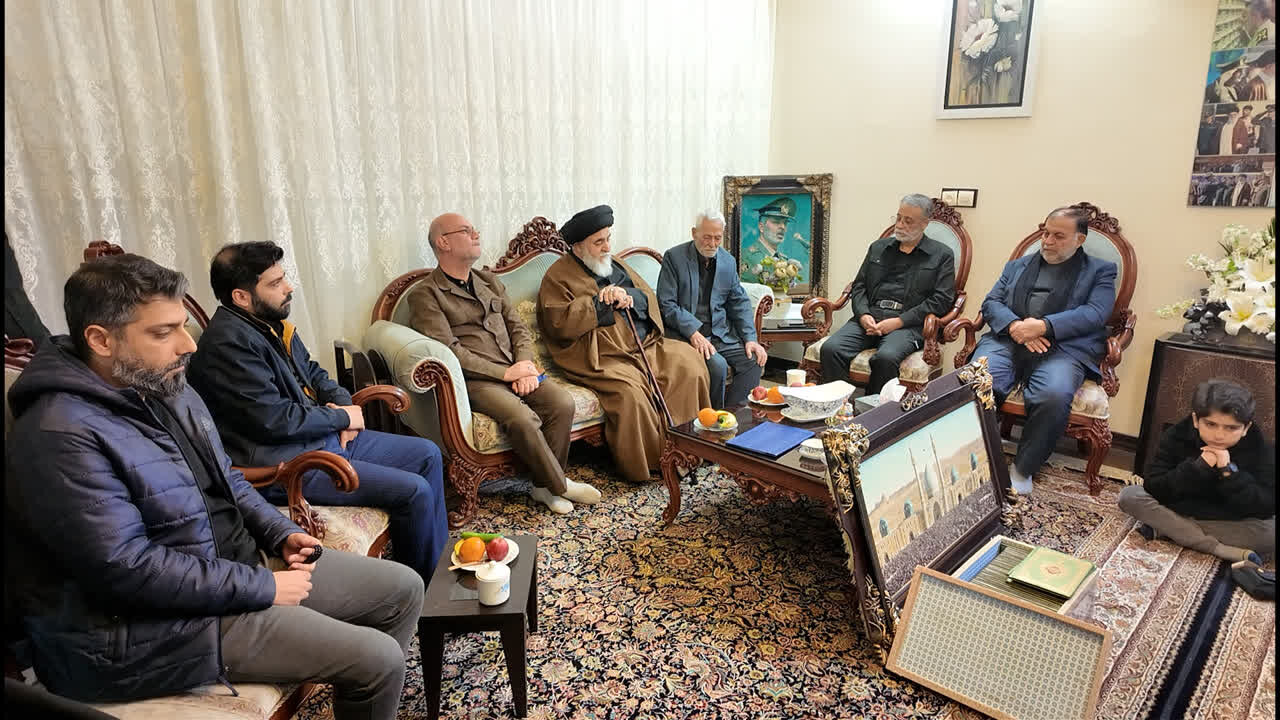 دیدار تولیت مسجد جمکران با خانواده شهید سپهبد موسوی + عکس