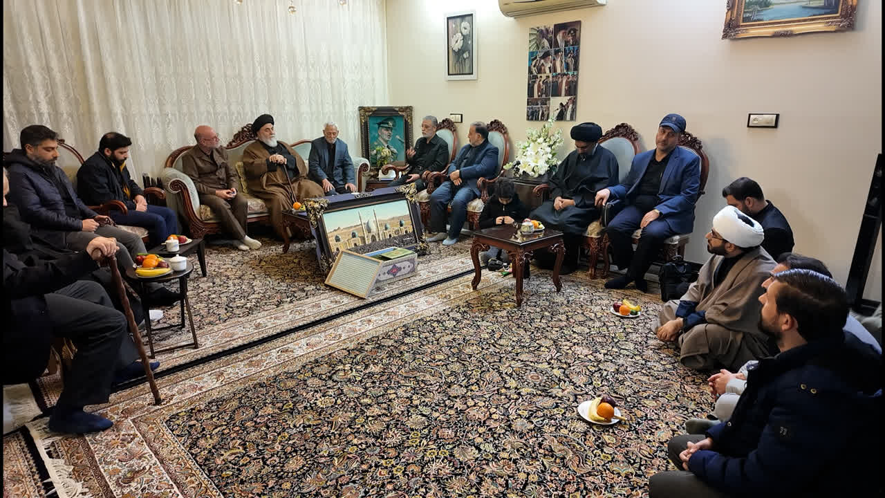 دیدار تولیت مسجد جمکران با خانواده شهید سپهبد موسوی + عکس