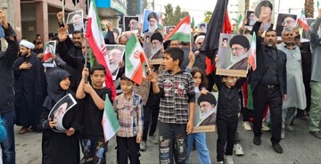 تصاویر/ اجتماع با شکوه مردم زاهدان در عزای رهبر شهید