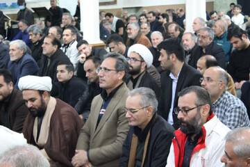 تصاویر/ اقامه نماز جمعه ماکو