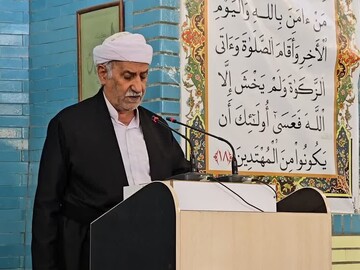 ماموستا ابن الخیاط: سپاه و ارتش دو بازوی انقلاب اسلامی است