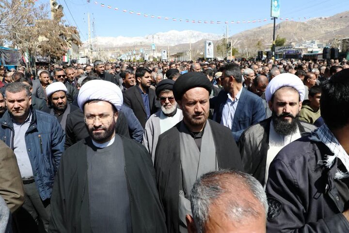 تصاویر/ پیکر شهید امین اورنگ و شهید علیرضا آزم تشییع شد