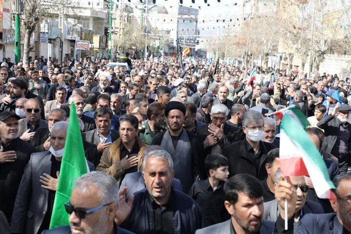 تصاویر/ پیکر شهید امین اورنگ و شهید علیرضا آزم تشییع شد